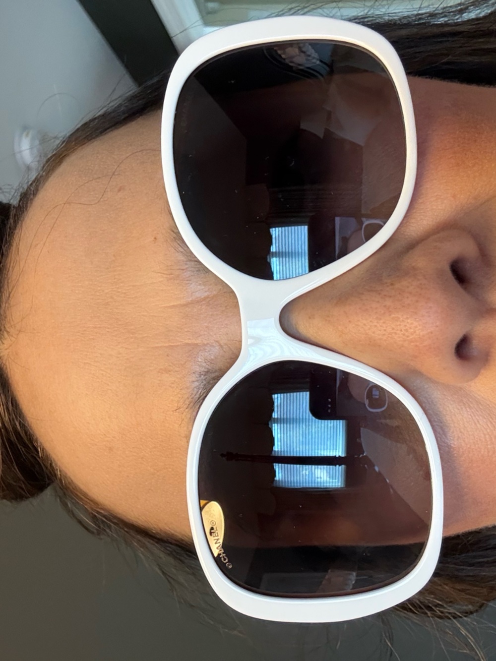 CHANEL White Oversized Square Sunglasses with Dark Gradient Lenses - Picture 6 of 11